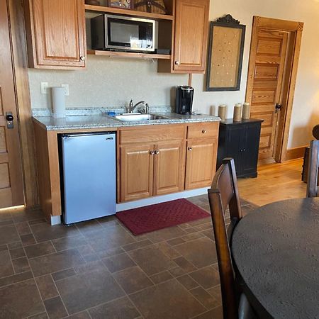 Tavern - Country Suite Newport Luaran gambar